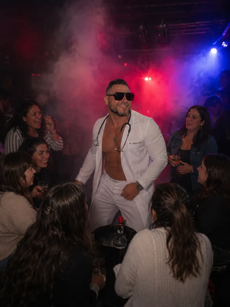 Vedettos en Santiago - Show en vivo